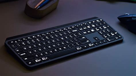 The Excellent Logitech MX Keys and MX Keys Mini Are 15% Off