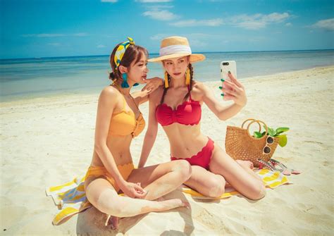 Lemon Milk Jung Hee Lee Chae Eun Hot Beachwear Set Her