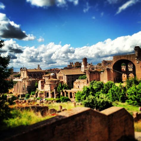 Ancient Rome: Exploring the Ruins of a Magnificent City