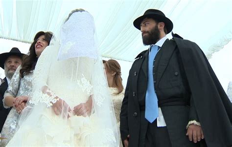 Gallery A Glimpse Inside A Hasidic Jewish Wedding Montreal