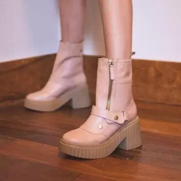 Bota Naked Ferrucci E Commerce