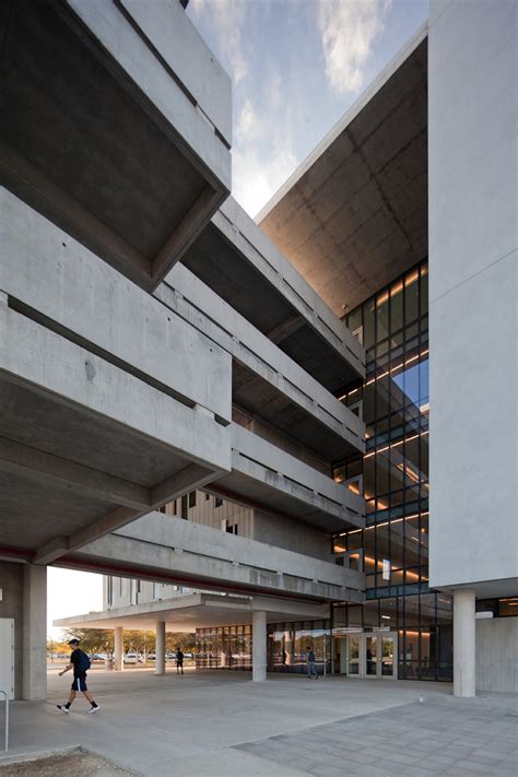 Miami-Dade College Academic Support Center by Perkins&Will - Architizer