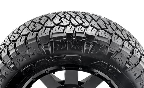 CJ Greaves Wins at Championship Off-Road on All-New Maxxis RAZR AT