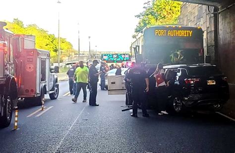 Update Bus Lane Crash Paralyzes Lincoln Tunnel Traffic Hudson Daily