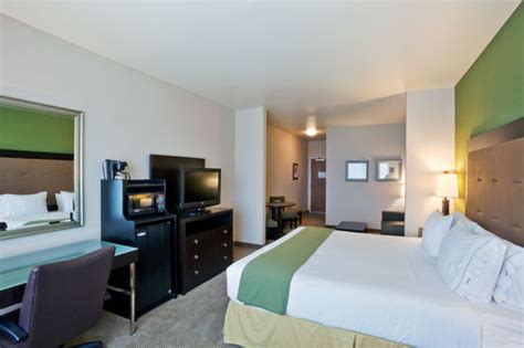 Holiday Inn Express Sequim | Sequim, WA