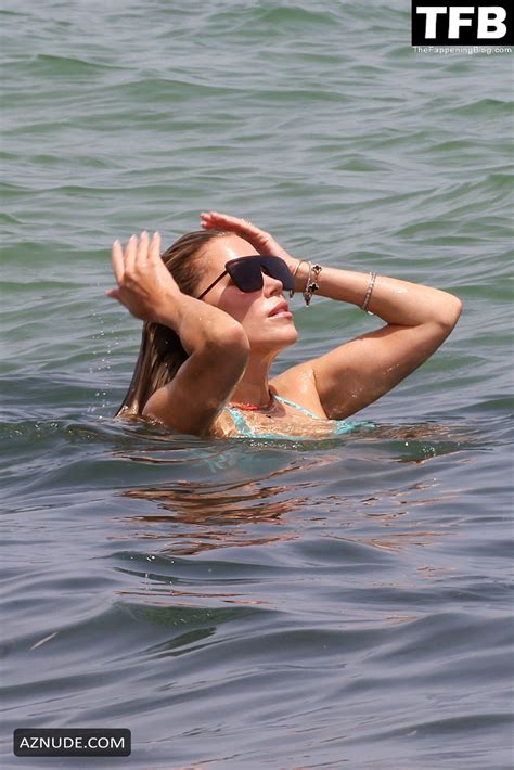 Sylvie Meis Sexy Seen Flaunting Her Hot Bikini Body At The Beach In Saint Tropez Aznude