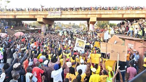 See Dp Ruto S Huge Crowd In Ruaka Kiambaa Today Youtube