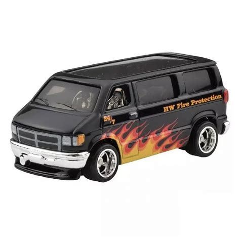 Машинка Hot Wheels Избранные модели премиальная Dodge Van HKF купить в интернет магазине Hot