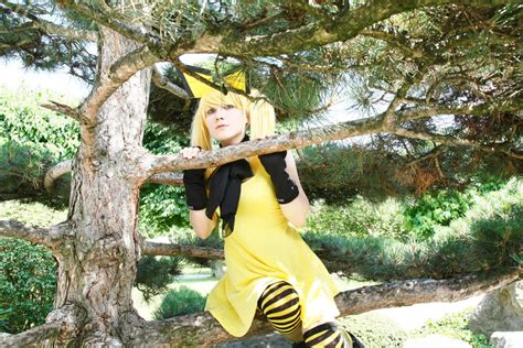 Pichu Cosplay by Mikonee-chan on DeviantArt