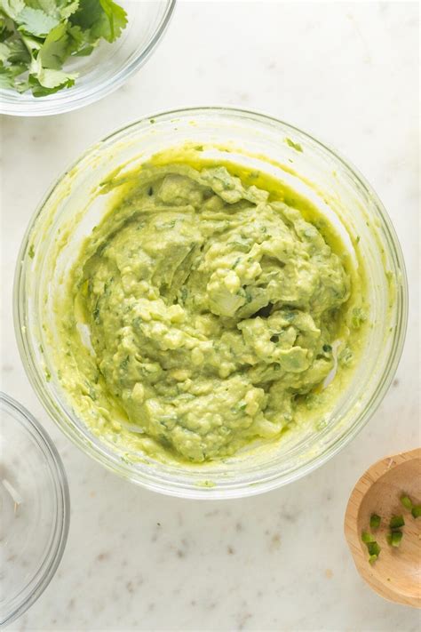 The Perfect Guacamole Recipe Nourish And Fete