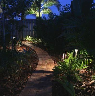 Top Landscape: Outdoor Path Lighting