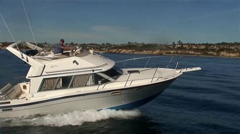 Bayliner 2850 Contessatwin Engines 1987 Under Way Video By South