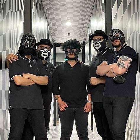 Chilango Cáele al concierto de Sr Bikini en CDMX