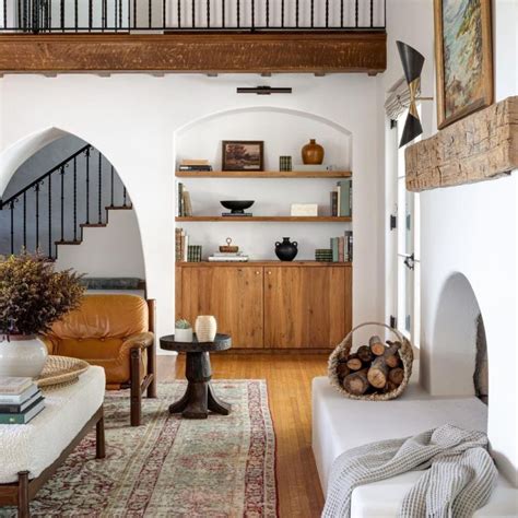 15 Inspiring Spanish Style Living Rooms