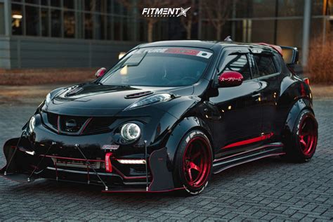 2014 Nissan Juke Nismo RS With 18x11 Cosmis Racing Xt 006r And