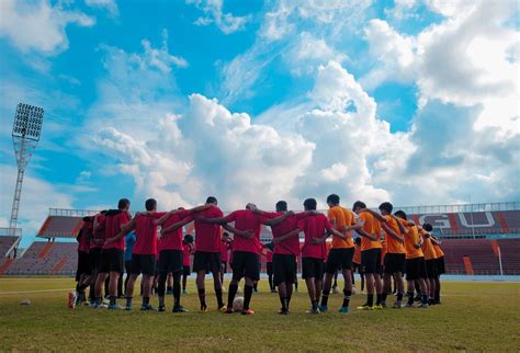 Academia Anzoátegui FC on Twitter Todos juntos RenaceAnzoátegui