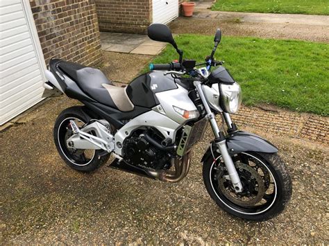 Suzuki Gsr Naked Motorcycle Excellent Condition Commuter Recent