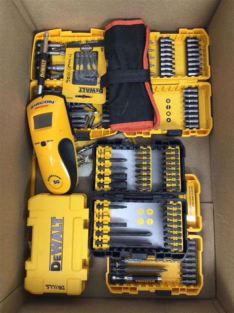 Lot - Assorted DeWalt Drill Bits