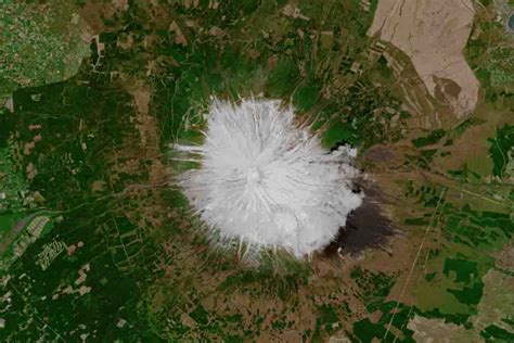 La Straordinaria Bellezza Del Monte Fuji Visto Dallo Spazio La Foto