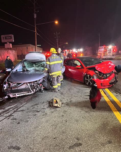 Two Patients Extricated By Rescue Engine Kentland Volunteer Fire