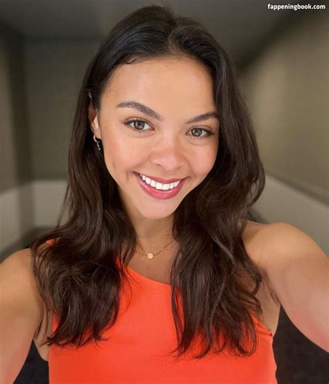 Vanessa Bauer Nude OnlyFans Leaks Fappening Page FappeningBook