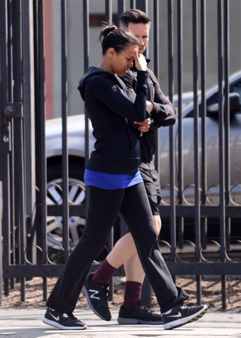 ZOE SALDANA Leaves a Gym in Hollywood - HawtCelebs