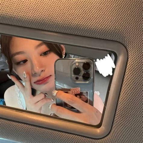 Stayc Community Posts 쀼쀼쀼😗 Seeun Its Going Down Girl Icons Instagram Update