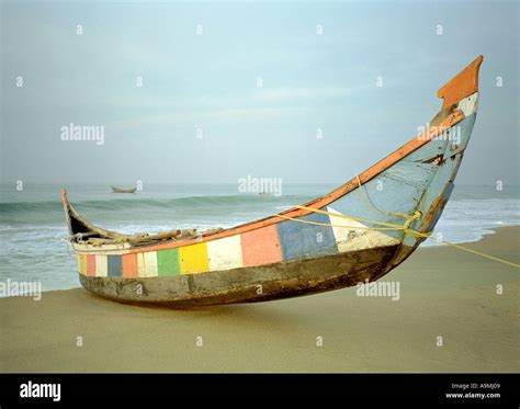 Fishing Boat Kerala India Stock Photo - Alamy