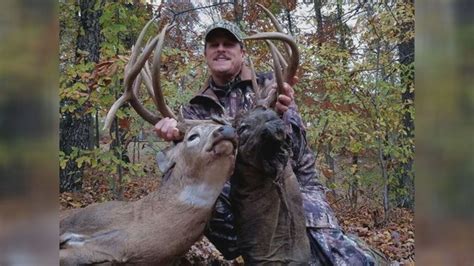 Man Shoots Buck With Two Heads One Had Been Dead For Quite A While