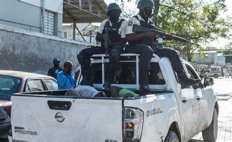 Haiti Prison Escape Hundreds Of Inmates Flee From Croix Des Bouquets