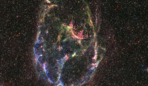 Hubble Highlights Incredible Image of a Supernova Remnant - TechBreak