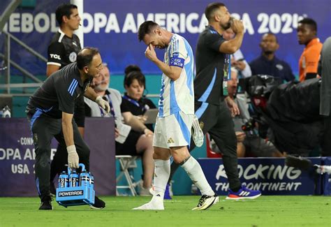 Las Lágrimas De Messi Y La Impactante Imagen De Cómo Le Quedó El Tobillo Tras Salir En La Final