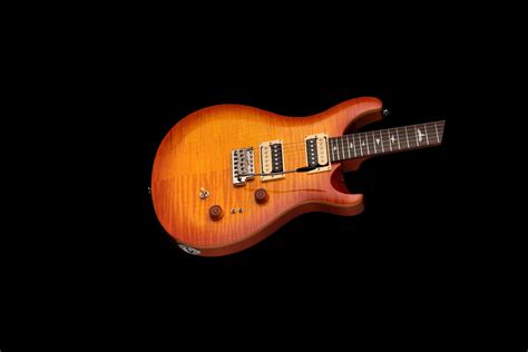 PRS SE Custom 24 08 Carved Maple Top With Mahogany Back Guitarra