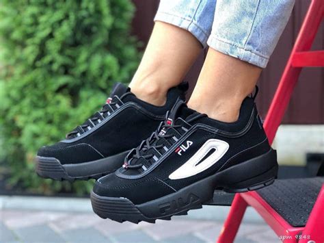 Стильные женские кроссовки в черном цвете с белым лого Fila Disruptor ...