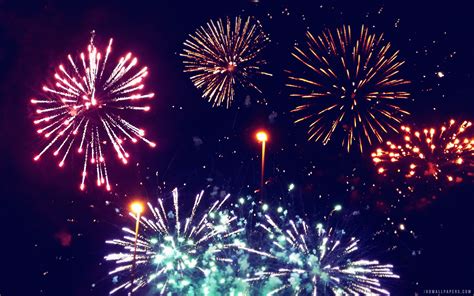 Fireworks in Sky wallpaper | holidays | Wallpaper Better