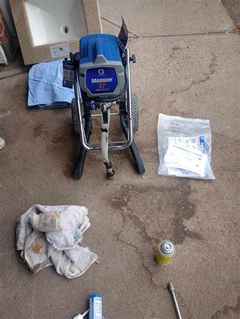 Graco Magnum X Airless Paint Sprayer With Over In Extras