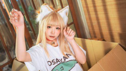 Cat Girl Women Asian Cosplay Neko Koyoshi White Tops Kinako T