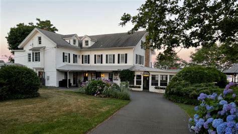 12 Top Rated Beach Resorts in Connecticut [Update 2024]