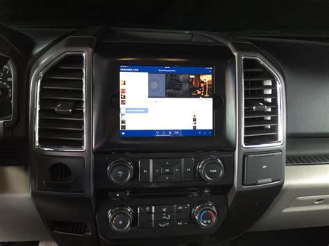 2015 2016 2017 2018 2019 2020 Ford F150 Ipad Mini Dash Kit