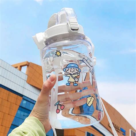 Mua Bình nước, bình đựng nước nhựa cute 2 lít có ống hút dây đeo và nút ...