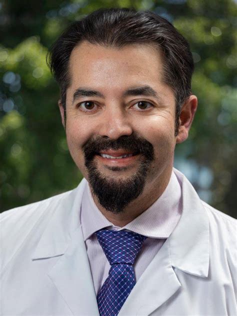 Dr Julio Gutierrez Gastroenterologist Scripps Health