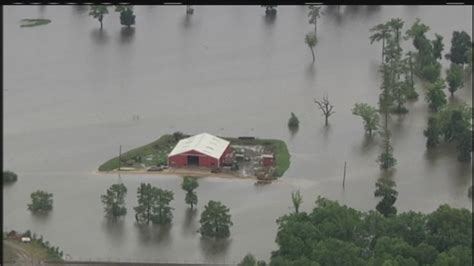 Flooding reported around Trinity River - ABC13 Houston