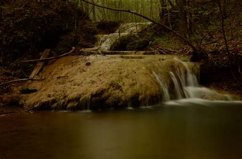 Wallpaper Pemandangan Hutan Air Terjun Batu Alam Refleksi