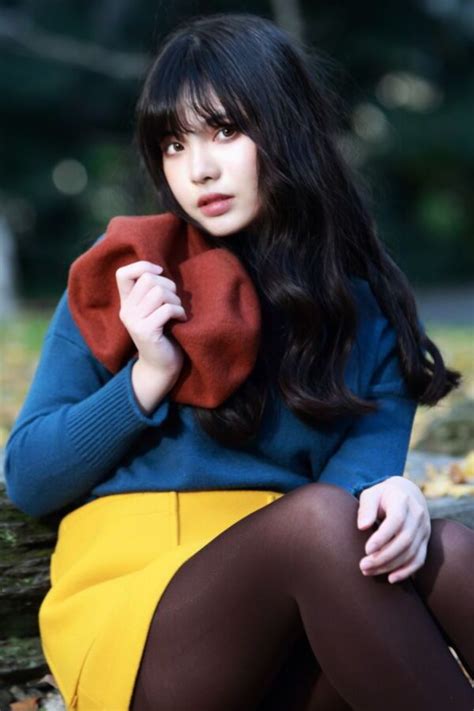 Pretty Looking And Pretty Clueless Pantyhosed Chinese Wife Free Asia Porn Photo