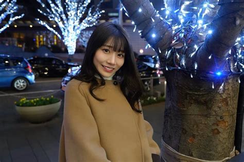 河北彩花さんのインスタグラム写真 河北彩花instagram 「⁡ ⁡ けやき坂イルミネーション ️ ⁡ ⁡ 今年もあと1日だね‥♡ 2022年はどんな一年でしたか？💭