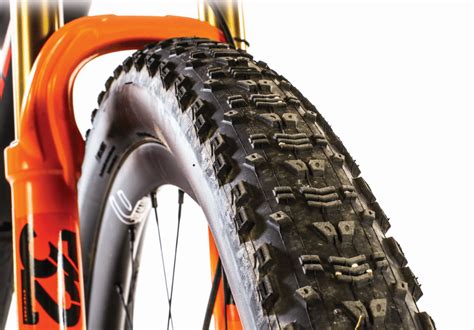 Review Maxxis Aspen X Exo Tr Tires Mountain Bike Action Magazine