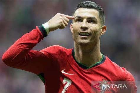 Cristiano Ronaldo Cetak Dua Gol Saat Portugal Cukur Polandia 5 1