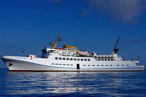 Correct Position Helgoland Das Schiff Ms Funny Girl Bri Flickr