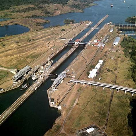 El Canal De Panamá Cumple 97 Años En Plena Ampliación Centro De