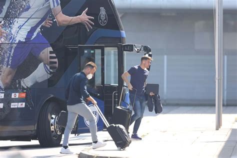 A Lista De Convocados Do Fc Porto Para O Duelo O Leverkusen Fc